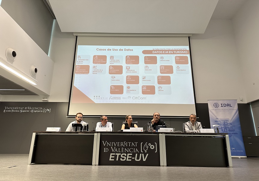Una jornada en l'ETSE-UV conclou que la Comunitat Valenciana lidera en l'àmbit europeu el desenvolupament de la intel·ligència artificial en la indústria turística