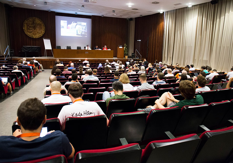 ICIAM celebrates the Industry Day at the Universitat de València