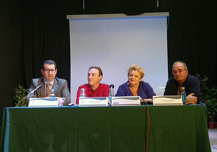 Clausura de la Universidad de Otoño de Enguera.