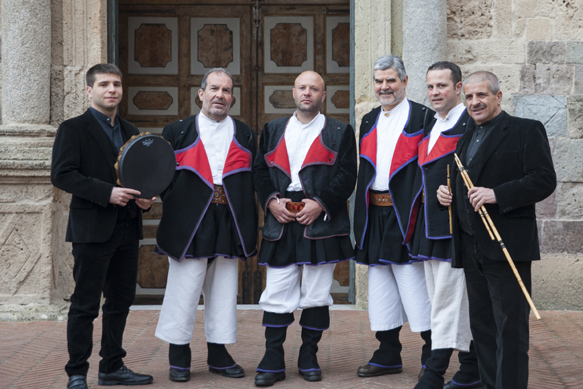 Tenores di Neoneli. Serenates 2019. Concert. 03/07/2019. Centre Cultural La Nau. 22.30h