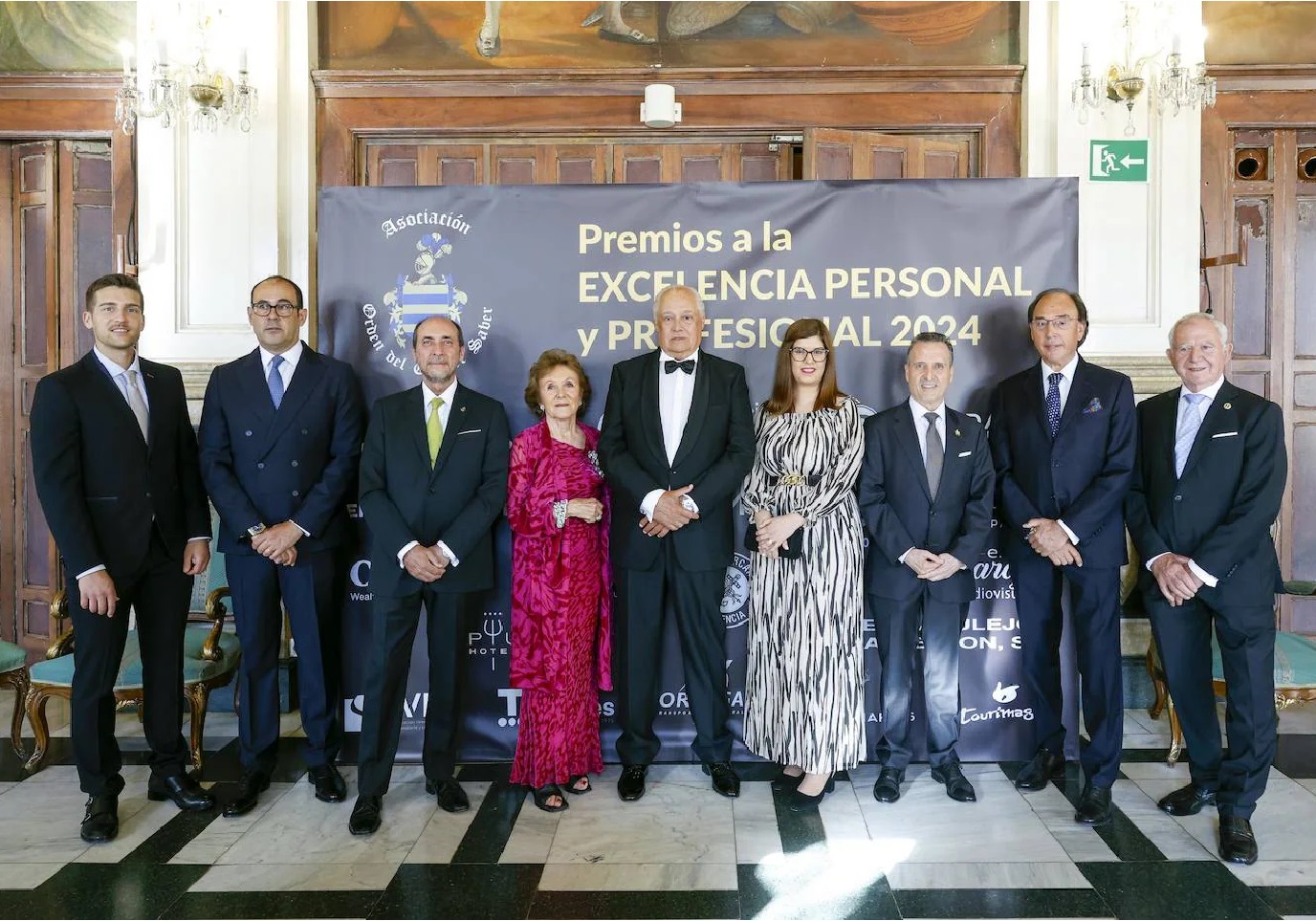 Entrega de premios a la excelencia personal y profesional 2024