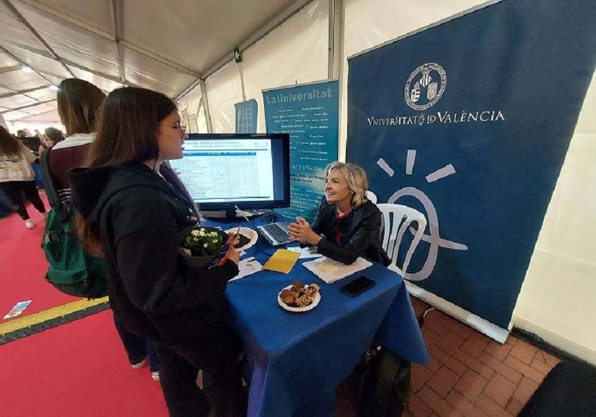 Fira de l'Estudiant a Gandia.