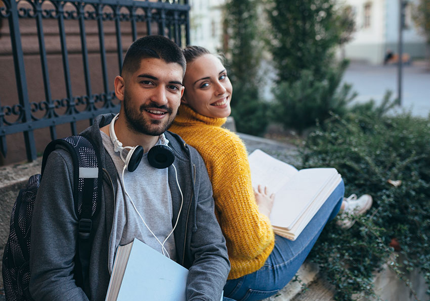 Imatge del esdeveniment:S’obri el termini per a ser mentor o mentora Entreiguals del nou estudiantat