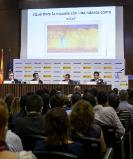 Presentation of the practical guide in the National Library in Madrid.
