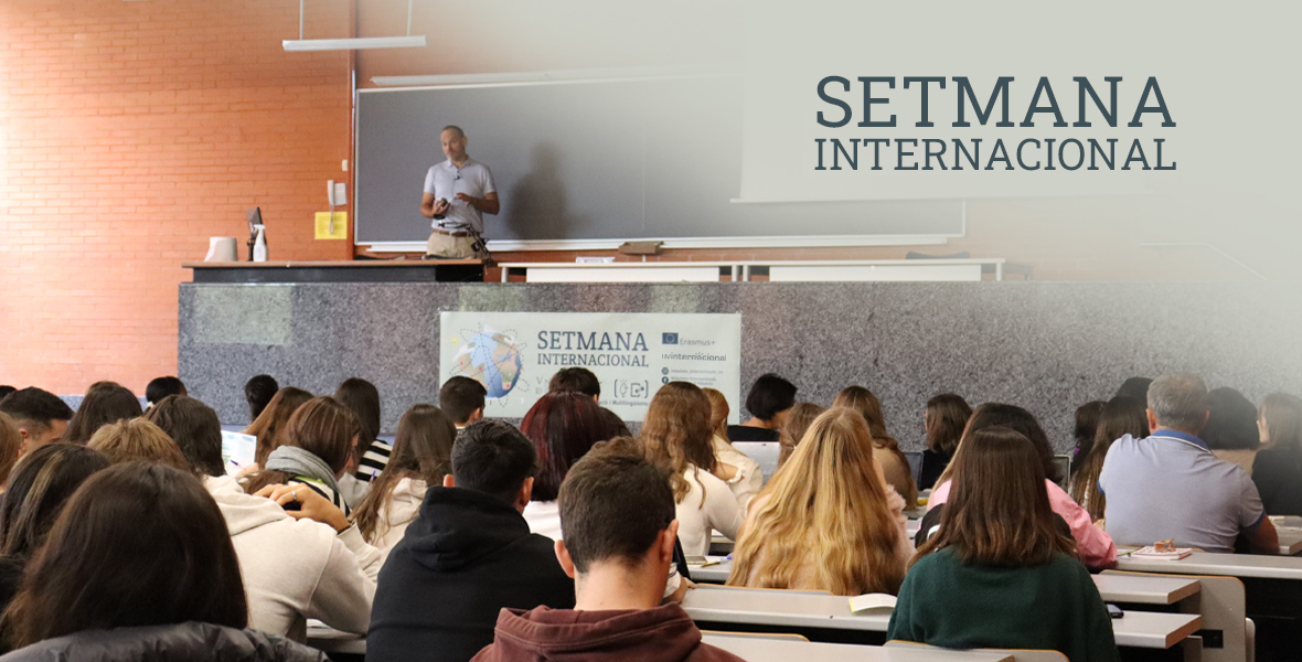 Moment de la Setmana Internacional Curs 2023-2024