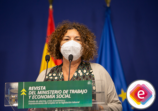 La directora de l'Aula Empresocial acudeix a la presentació de la Revista del Ministeri de Treball i Economia Social