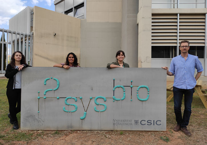 (From left to right). Leila Satari, Alba Guillén, Àngela Vidal-Verdú and Manuel Porcar.