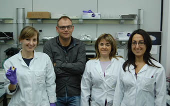 El grup d'investigació de la Universitat.