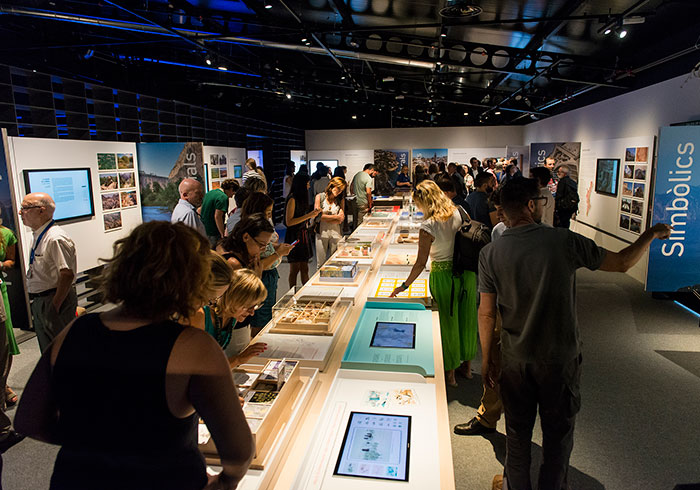 Inauguración de la exposición en el Museu de les Ciències