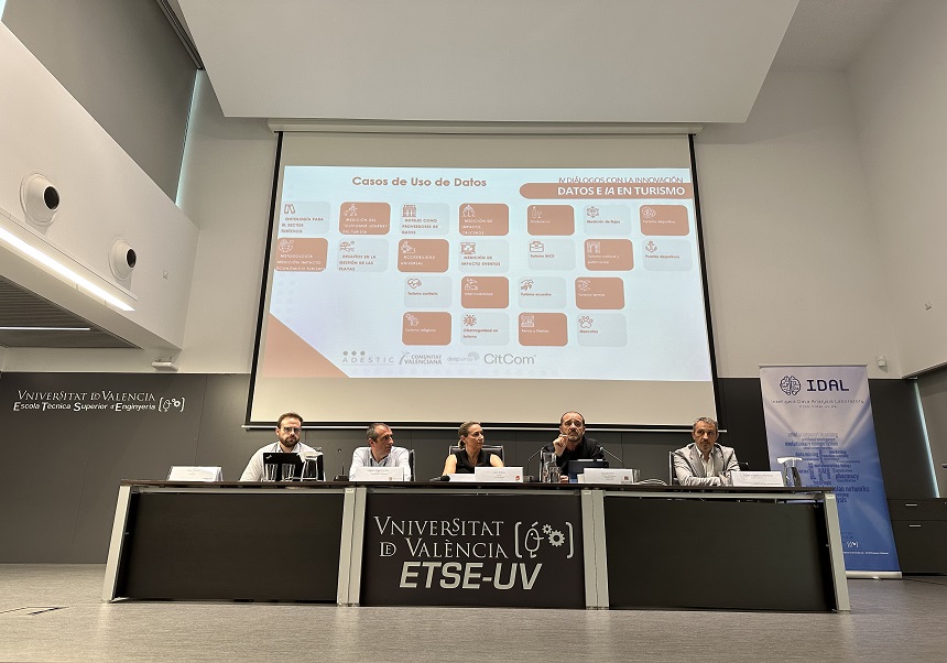 Una jornada en la ETSE-UV concluye que la Comunidad Valenciana lidera a nivel europeo el desarrollo de la inteligencia artificial en la industria turística