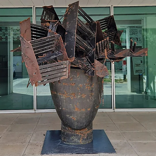 Escultura metálica