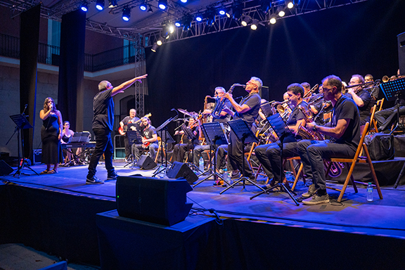 Concert Big Band Jazz UV - 43 UEG