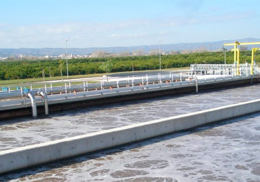 Sludge reactor