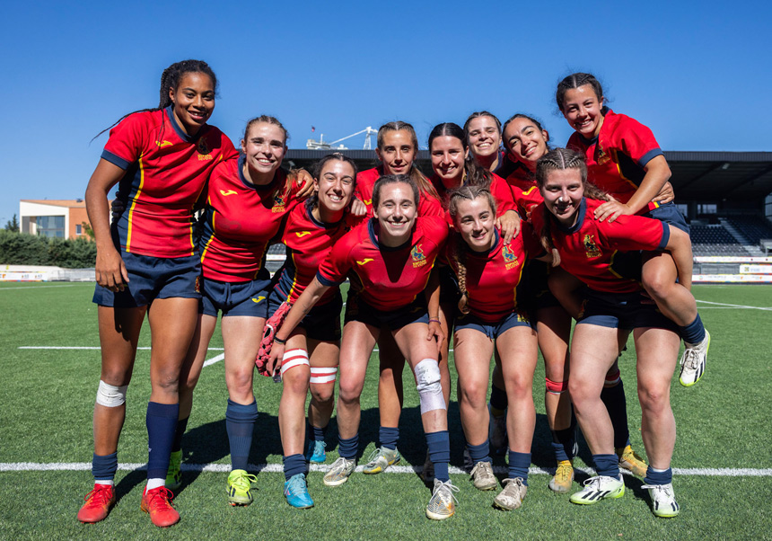 Algunes de les jugadores de la selecció espanyola de rugbi 7 universitari.