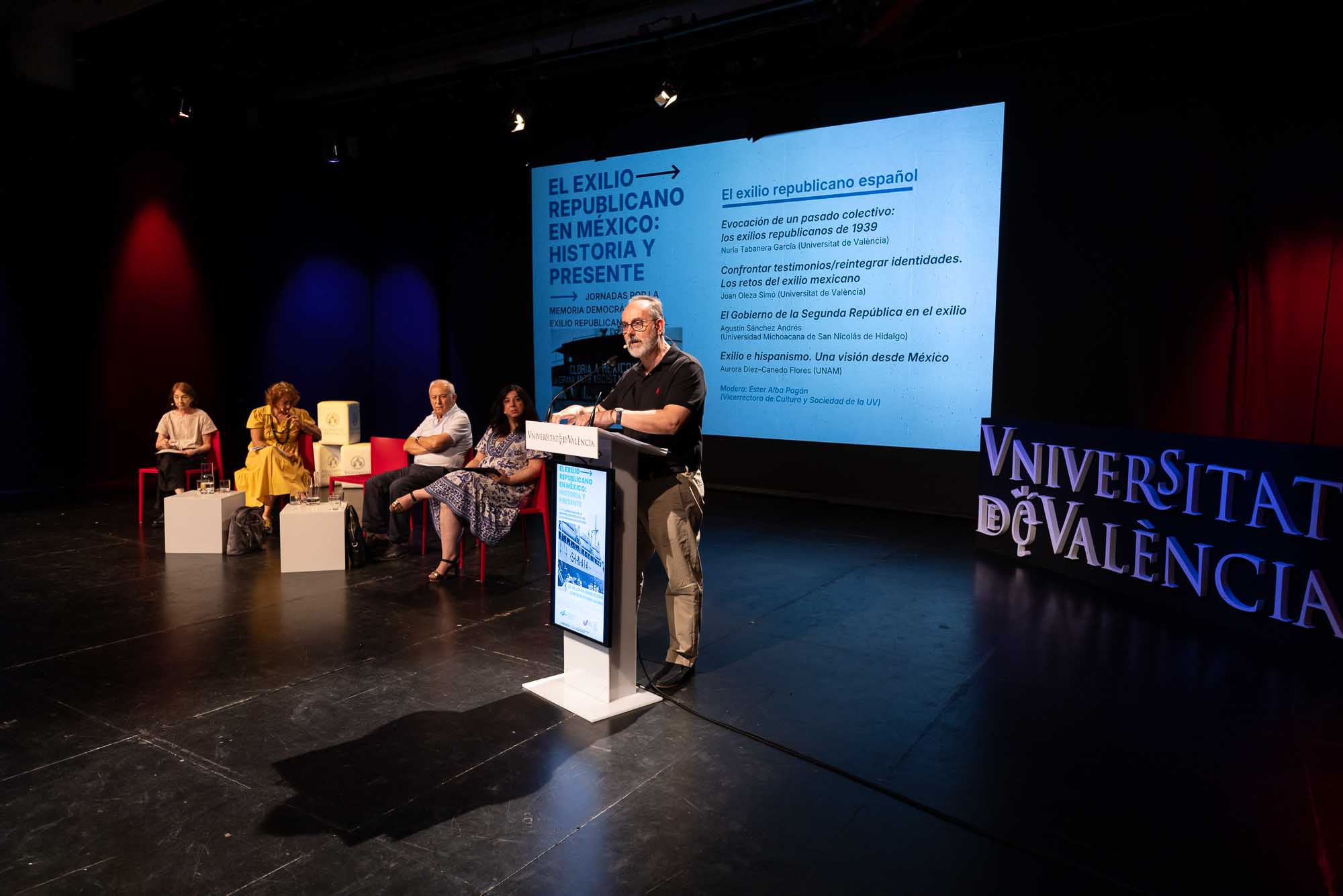 Jornades a la sala Matilde Salvador - imatge 0