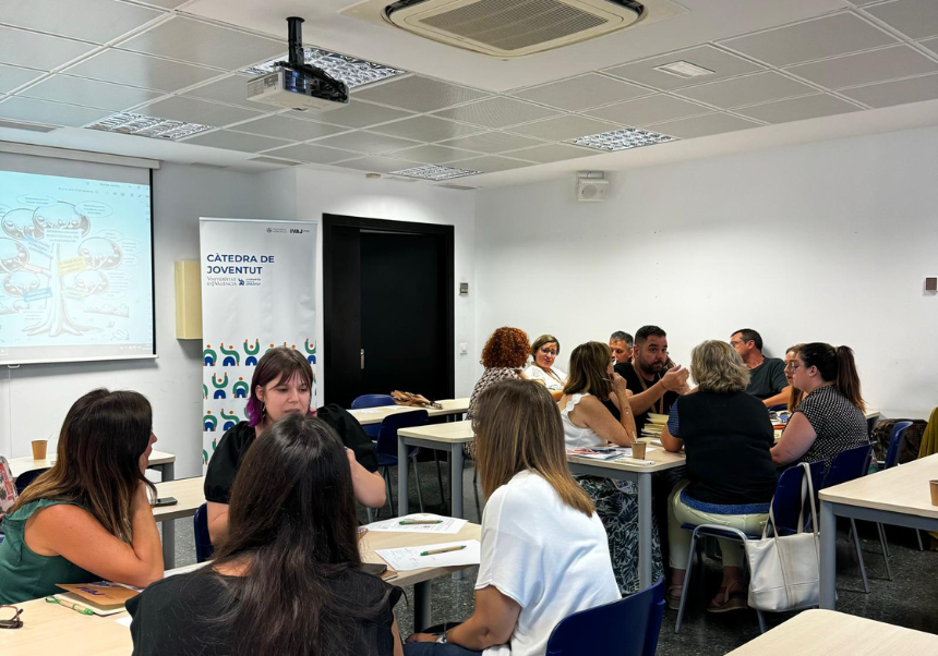 I Encuentro Interdisciplinar de Personal Investigador en Juventud en la Universitat de València
