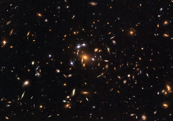 Imatge del cúmul lent SDSS J1004+4112