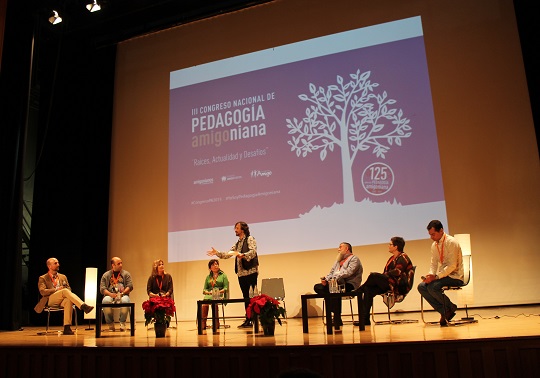 Personas en el congreso