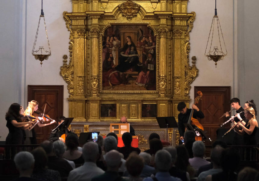 Concert at the UV La Nau Capella de la Sapiència.