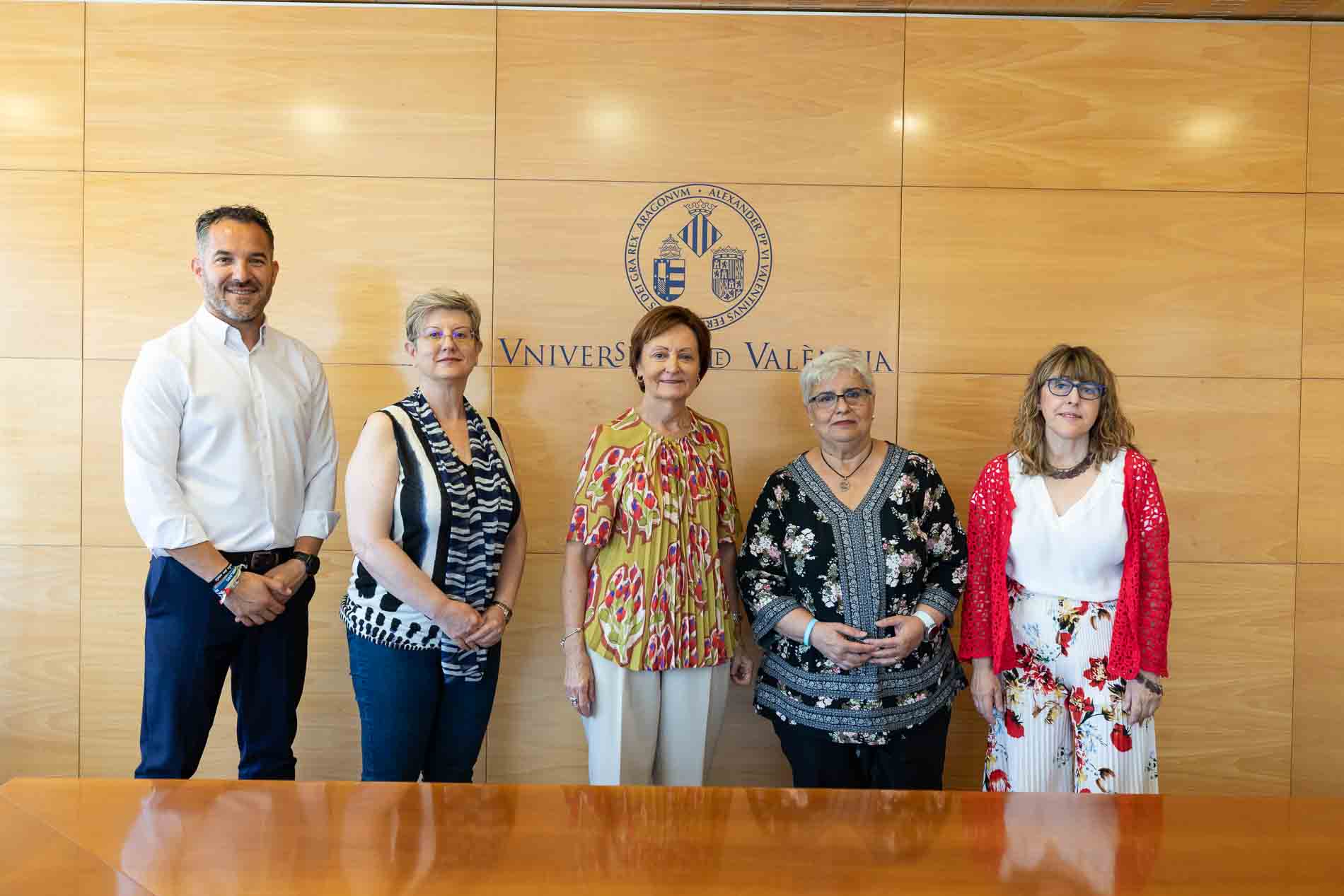 Firma del convenio - imatge 0