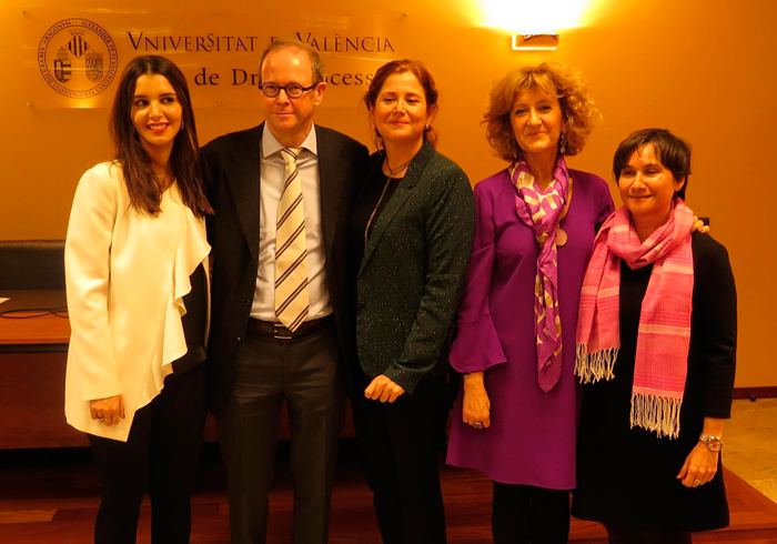 Raquel Borges, Walter Perron, Elena Martínez, Silvia Barona, Andrea Planchadell