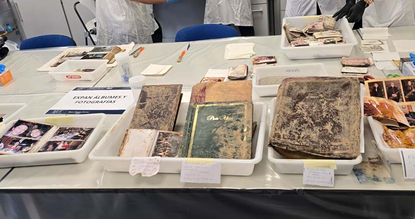 Fotografia de fotografies en mal estat