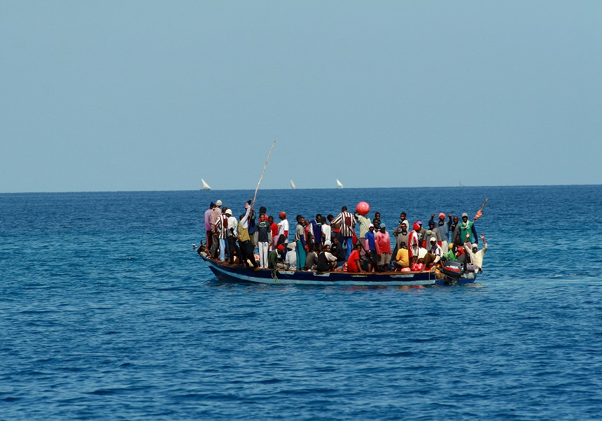 Refugiados en barca