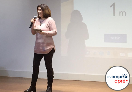 Davinia Palomares fa la seua presentació al Bootcamp del Campus de Berkeley 2019