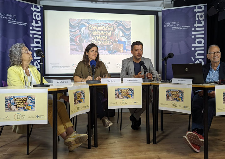 María Rodríguez, Pilar Serra, Esteban Galán and Isidor Boix.