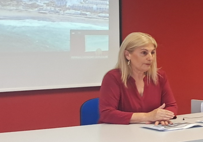 María Flora Díaz exposant