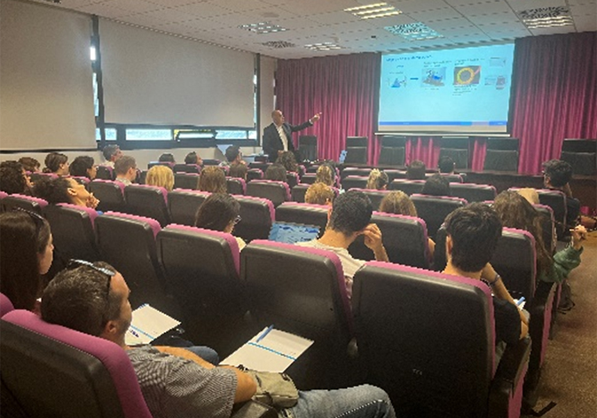 La Sección de Espectroscopía Atómica y Molecular del SCSIE, en colaboración con Agilent Technologies, organizó un Seminario práctico sobre UV-Vis y FTIR, en los laboratorios de la sección