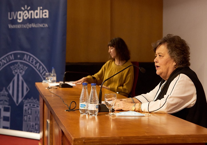 Cristina Almeida a Gandia. FOTO: Natxo Francés.