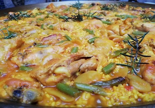 Paella valenciana