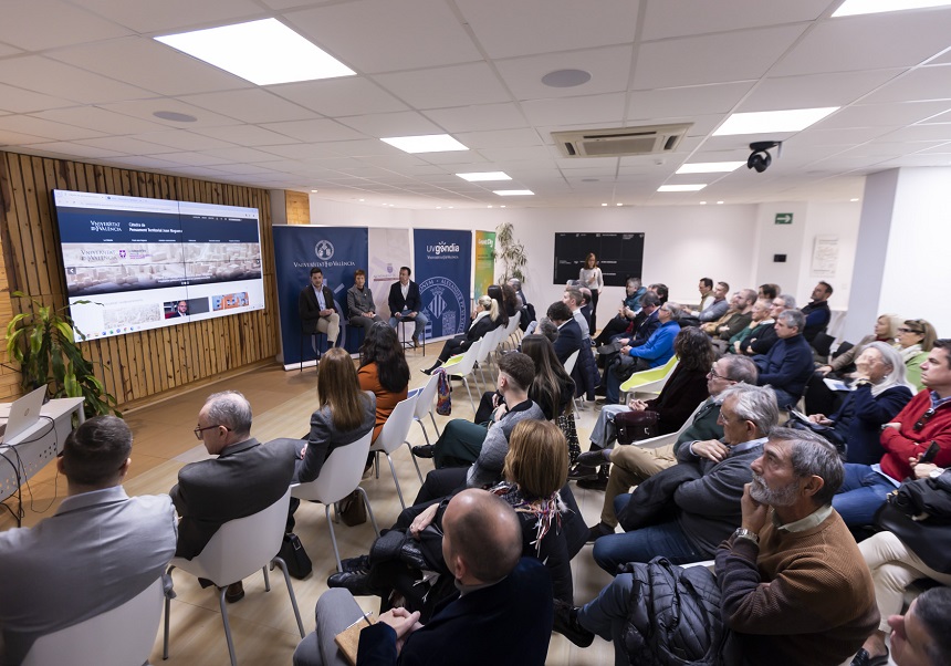 Moment durant la presentació de la Càtedra.