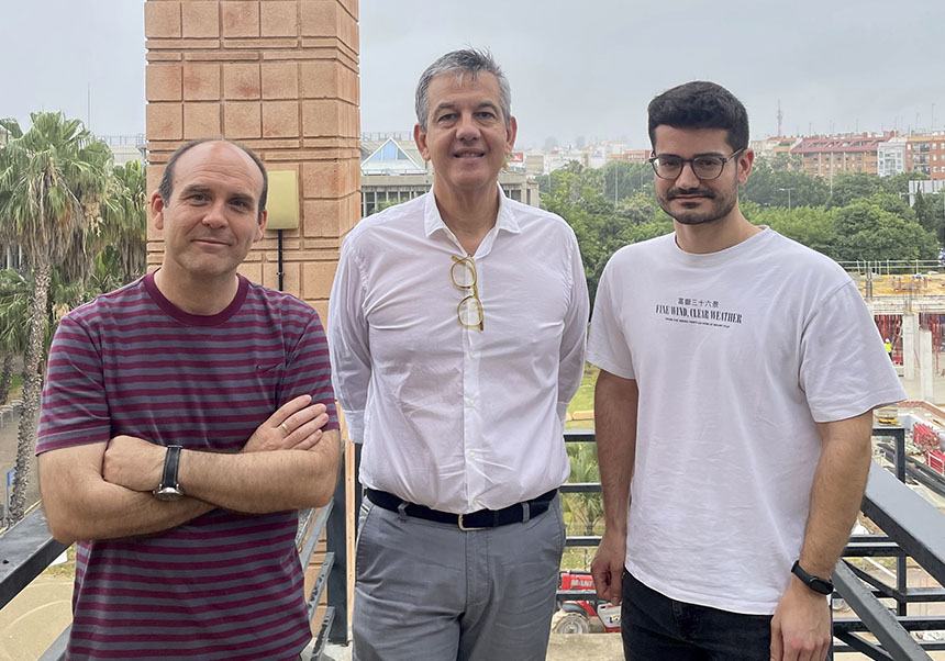 D'esquerra a dreta: J. Javier Ruiz-Pernía, Iñaki Tuñón i Adrián García-Martínez