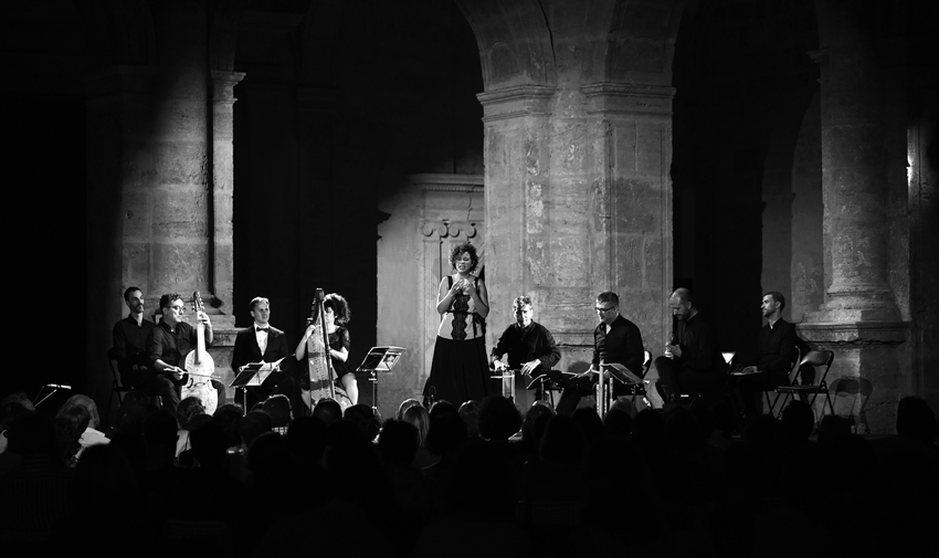 Capella de Ministrers. Serenates 2019. Concert. 26/06/2019. Centre Cultural La Nau. 22.30h