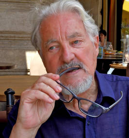 Marc Augé.