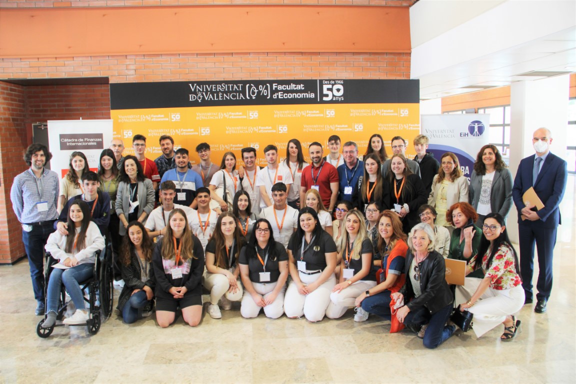 XIV Concurs “Projecte Empresarial Ana M. Aroca Mengual” de la Facultat d’Economia