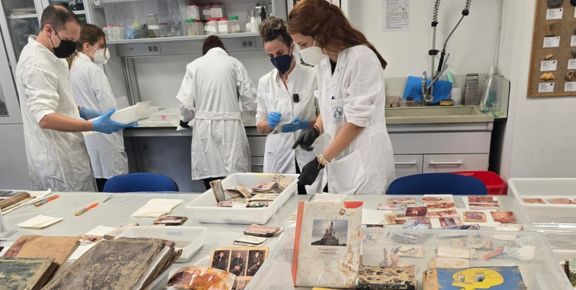 Programa #SalvemLesFotos, de rescate y salvaguarda de fotografías y álbumes fotográfics afectados - imatge 0