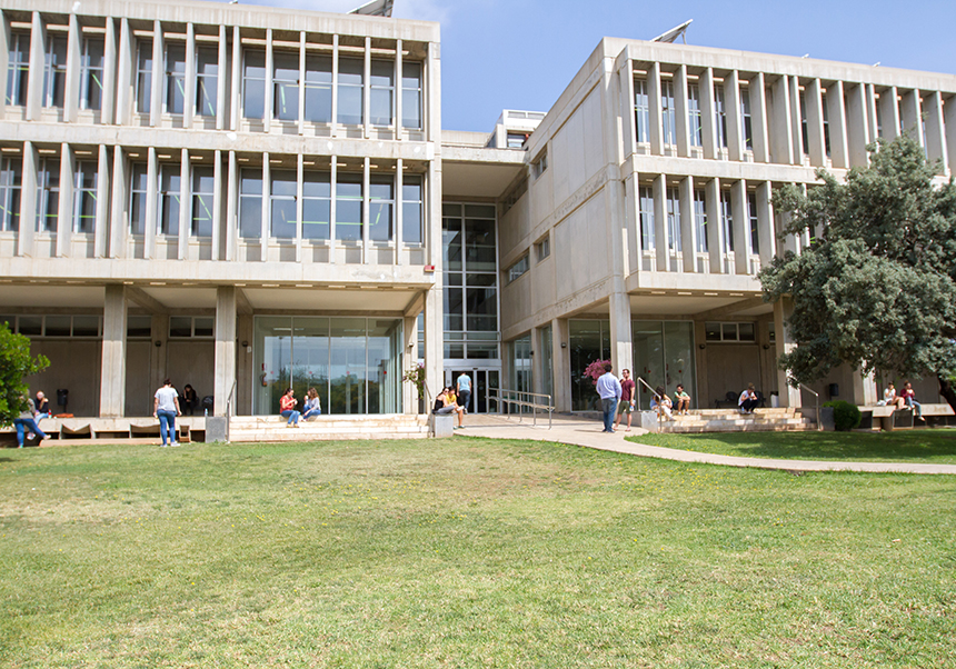 Picture of the outside of the Library