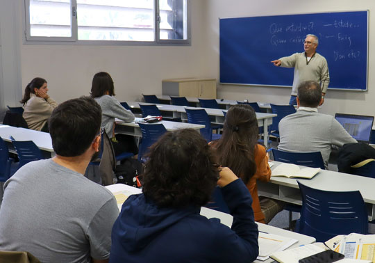 Curs en les aules del Servei de Llengües.
