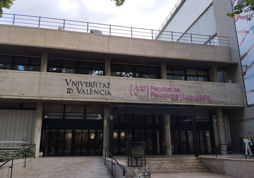 Faculty of Psychology and Speech Therapy