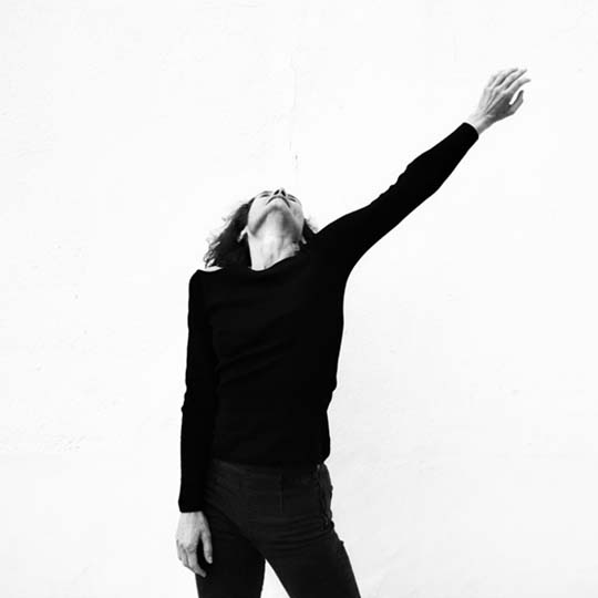 Foto d'una dona ballant
