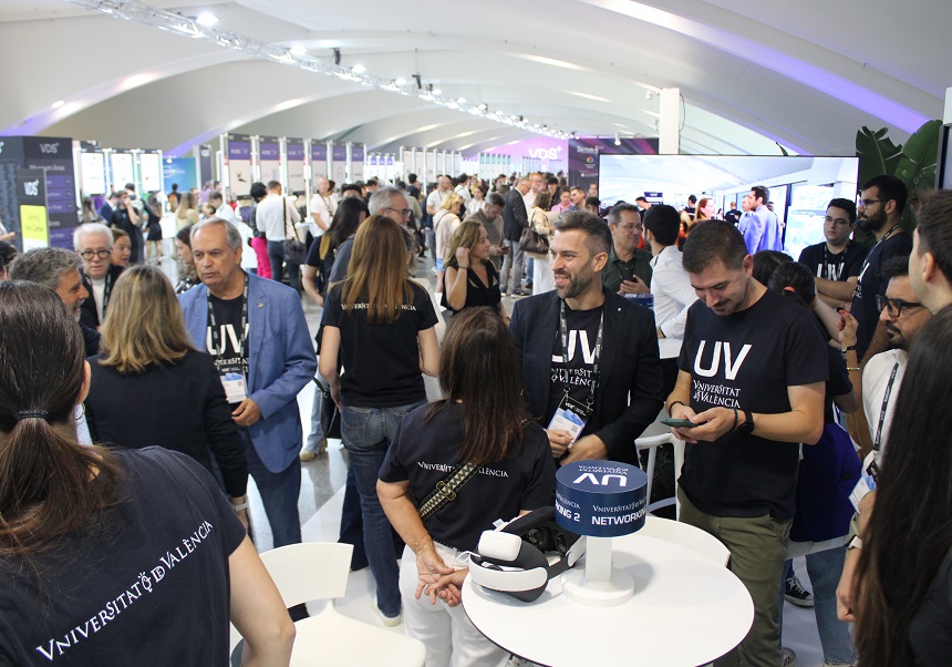 El IRTIC estuvo implicado en el estand de la UV en el VDS