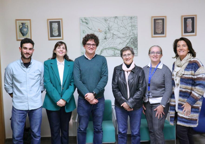 José Sendra, Maria Teresa Vicedo, Alberto Martí, Rosa María Donat, Mª Carmen Montesinos, Maria Luisa Ferrándiz.