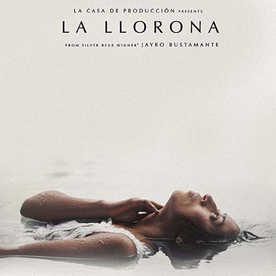 Poster detail. Una dona tombada sobre l'aigua