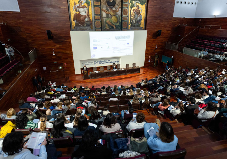 XXVIII Jornada de Información, celebrada el 31 de enero de 2024, en el Aula Magna de la Facultat de Medicina y Odontologia de la Universitat de València.
