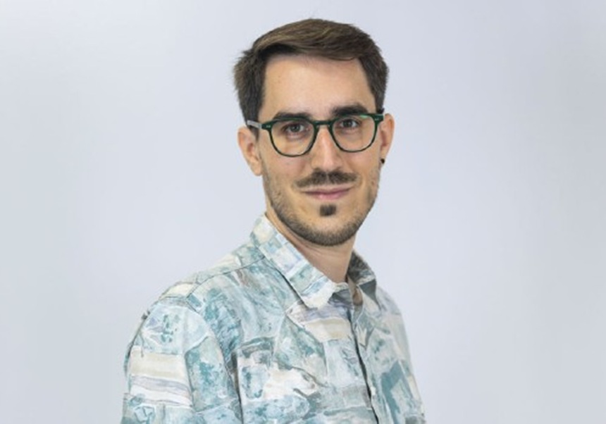 Speaker's Photograph