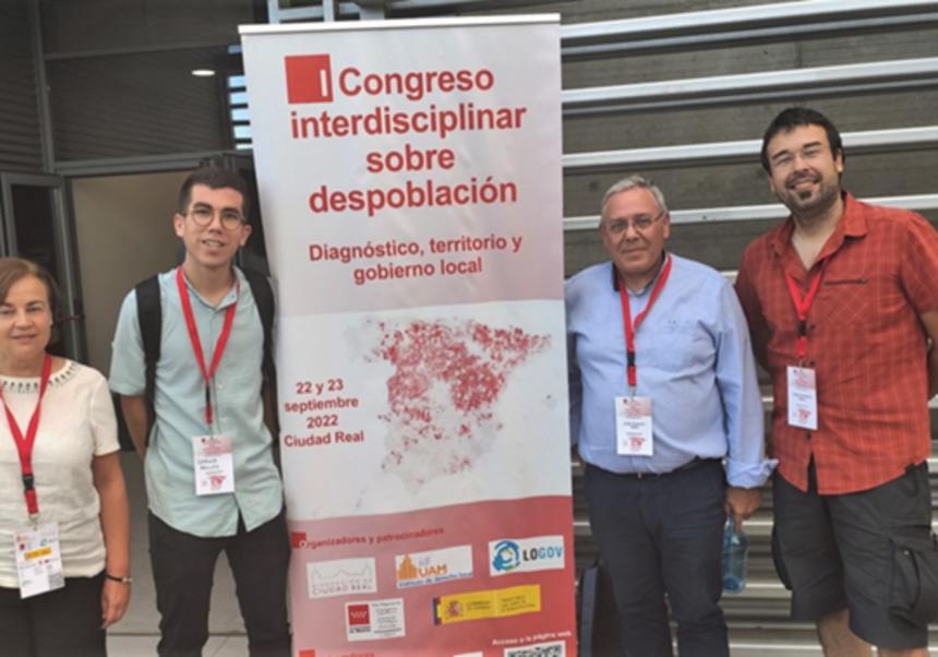 Four UDERVAL members at the first edition of the Congress