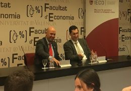 La Càtedra Ètica Empresarial IECO-UV presenta al Dr. Danilo *Petranovich que replanteja la manera d'entendre i ensenyar economía